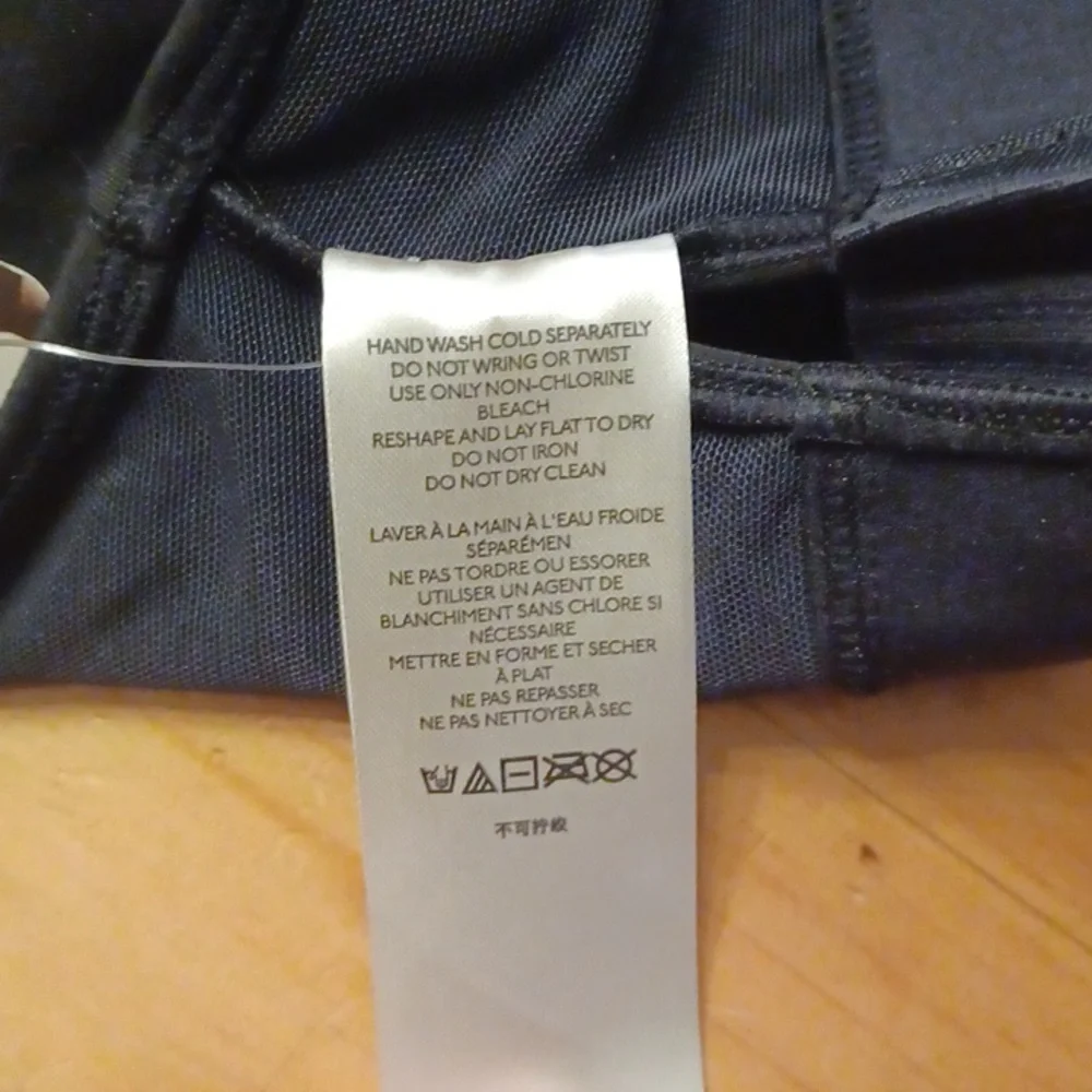 NWT- FP Movement- Make a move bra, Black, Sz Lrg, Multi adjustable straps! - Picture 13 of 16